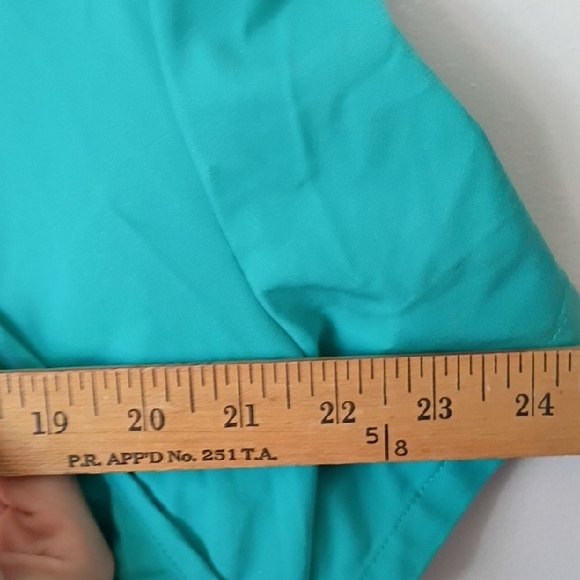 Urbane Aqua Short Sleeve Tee - Picture 6 of 7